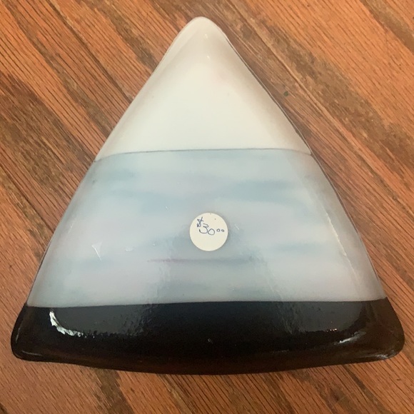 Handmade Decorative Fused Glass Tray - Picture 2 of 3